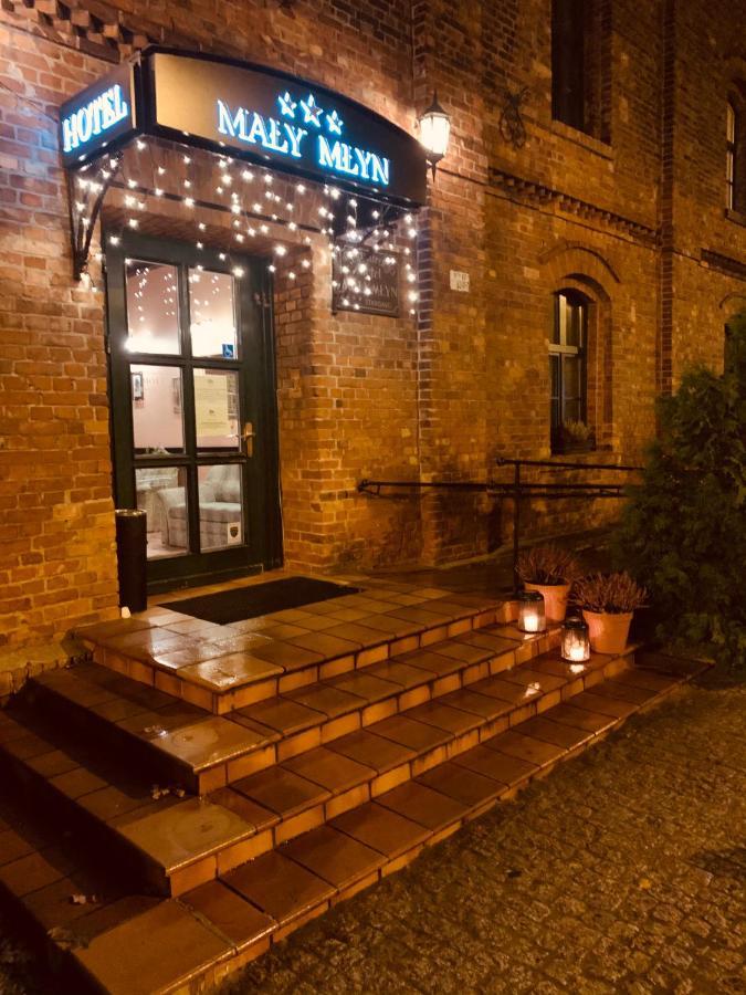 Hotel Maly Mlyn Stargard Szczeciński Buitenkant foto