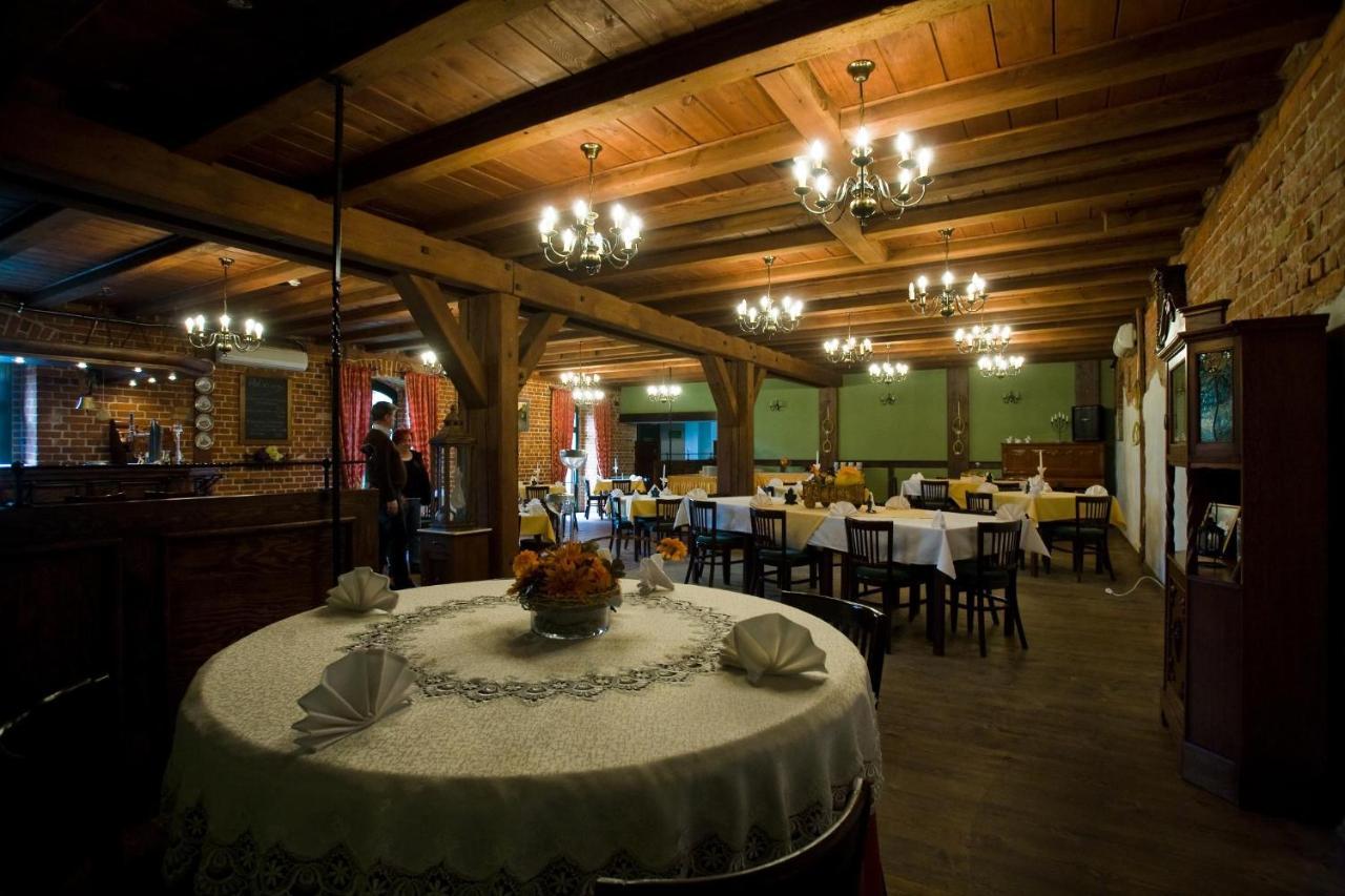 Hotel Maly Mlyn Stargard Szczeciński Buitenkant foto